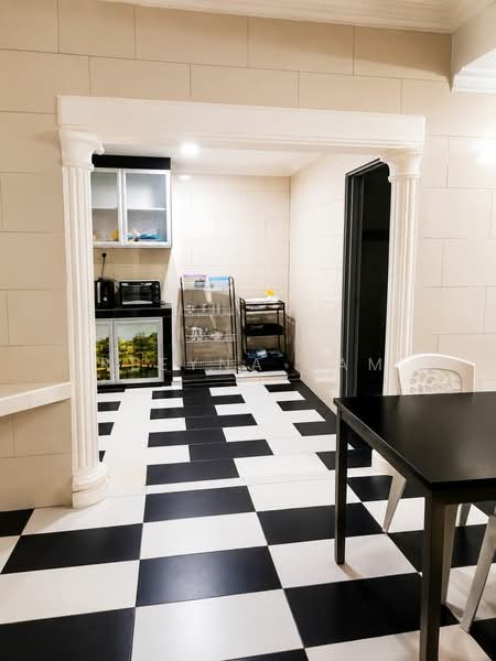 Semi-Detached House for Sale in Taman Perling (Perling) - Reeyna Sam - PropertyGuru.com.my