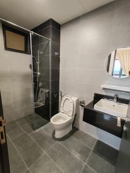 Servis Apartment untuk Disewa di Sunway Velocity TWO - Steve Loh - Bathroom - PropertyGuru.com.my