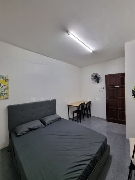 Rumah Teres 2 Tingkat untuk Disewa di Taman Bukit Mewah (Tampoi) - Mavis Hew - Bedroom - PropertyGuru.com.my