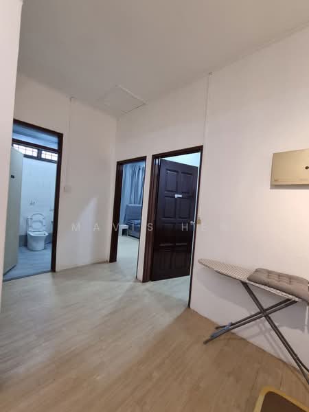Rumah Teres 2 Tingkat untuk Disewa di Taman Bukit Mewah (Tampoi) - Mavis Hew - Bathroom - PropertyGuru.com.my
