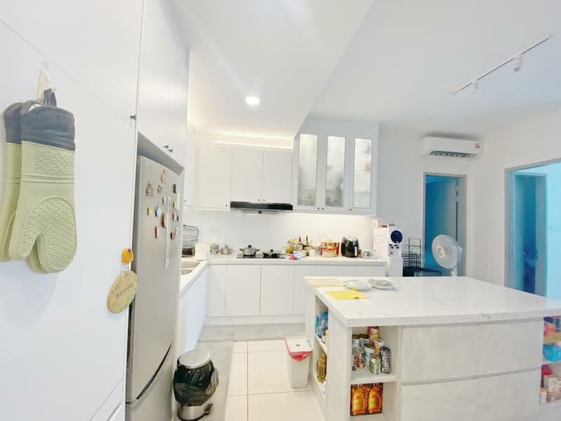 Servis Apartment untuk Disewa di One Residence - Moon Yong - Kitchen  - PropertyGuru.com.my