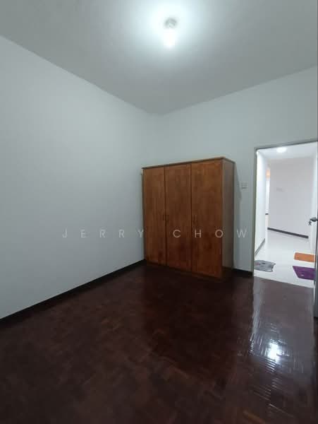 Kondominium untuk Dijual di Hillcity - Jerry Chow - Bedroom - PropertyGuru.com.my