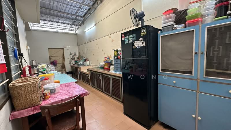 2-storey Terraced House for Sale in Pulau Tikus (Penang) - Rainny Wong - Kitchen - PropertyGuru.com.my