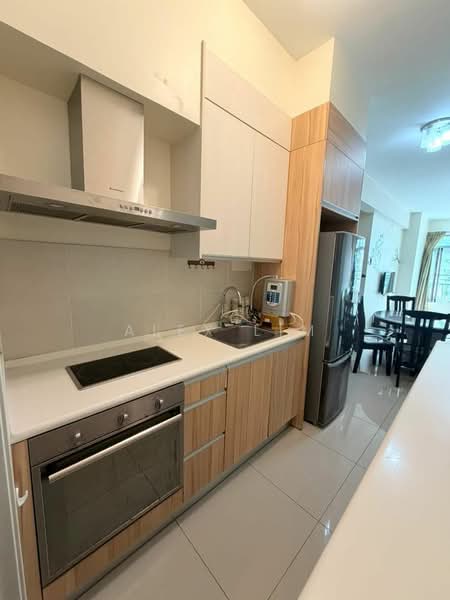 Condominium for Rent at The Peak Residences - Alex Lim - Kitchen - PropertyGuru.com.my