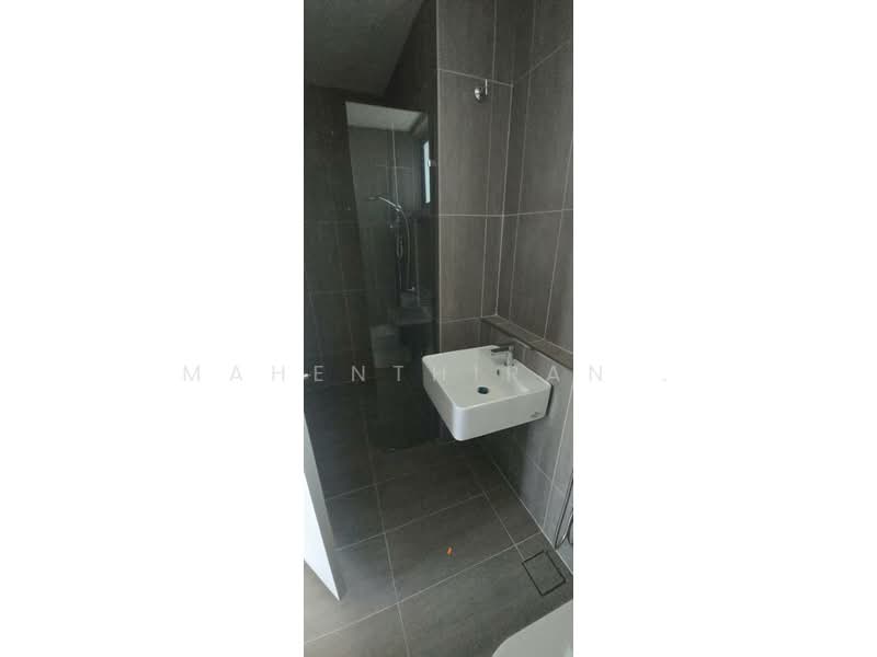 Service Residence for Sale at The Pulse Residence - Mahenthiran . - PropertyGuru.com.my