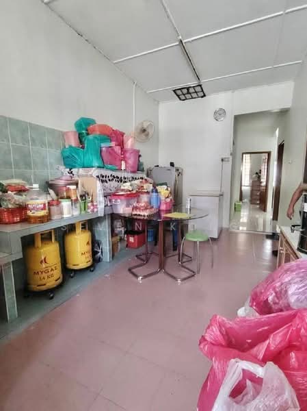 1-storey Terraced House for Sale in Kota Masai (Pasir Gudang) - Seven Kong - Kitchen - PropertyGuru.com.my