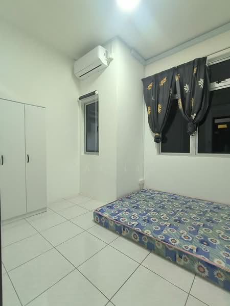 Apartment for Rent at Camellia Residence - May Lim - Bedroom - PropertyGuru.com.my