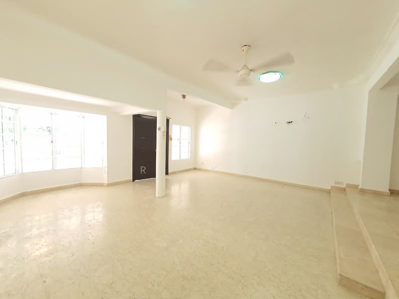 Rumah Teres 2 Tingkat untuk Dijual di SS12 (Subang Jaya) - Derrick Lee - Living Room - PropertyGuru.com.my