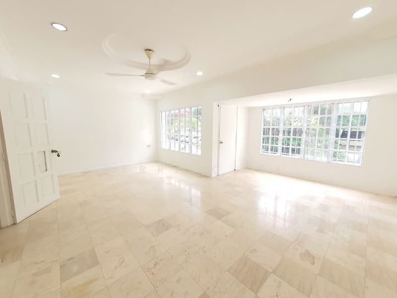 Rumah Teres 2 Tingkat untuk Dijual di SS12 (Subang Jaya) - Derrick Lee - Living Room - PropertyGuru.com.my