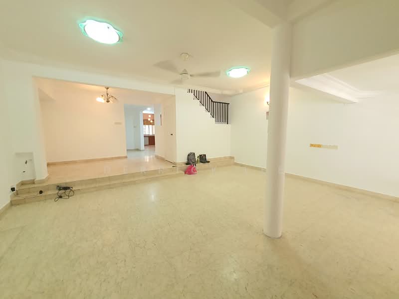 Rumah Teres 2 Tingkat untuk Dijual di SS12 (Subang Jaya) - Derrick Lee - Living Room - PropertyGuru.com.my