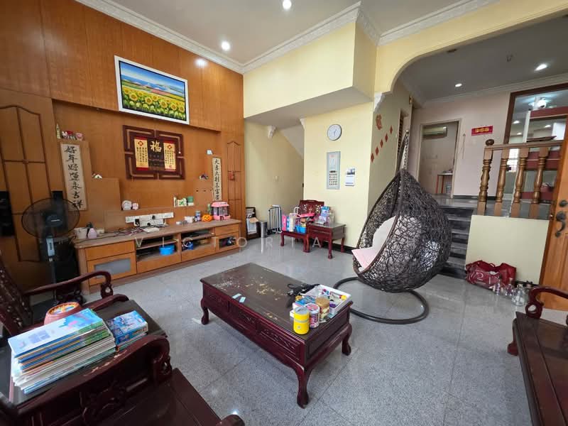 Semi-Detached House for Sale in Taman Puncak Perdana (Cheras) - Victoria Tih - Living Room - PropertyGuru.com.my