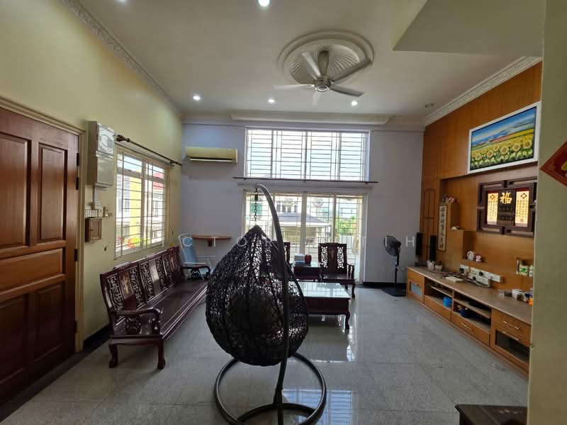 Semi-Detached House for Sale in Taman Puncak Perdana (Cheras) - Victoria Tih - Living Room - PropertyGuru.com.my
