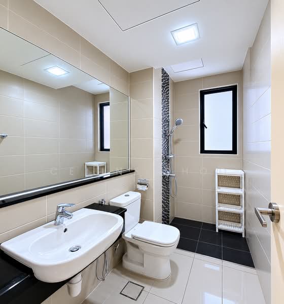 Condominium for Rent at KM1 West - Celine Shoo - Bathroom - PropertyGuru.com.my
