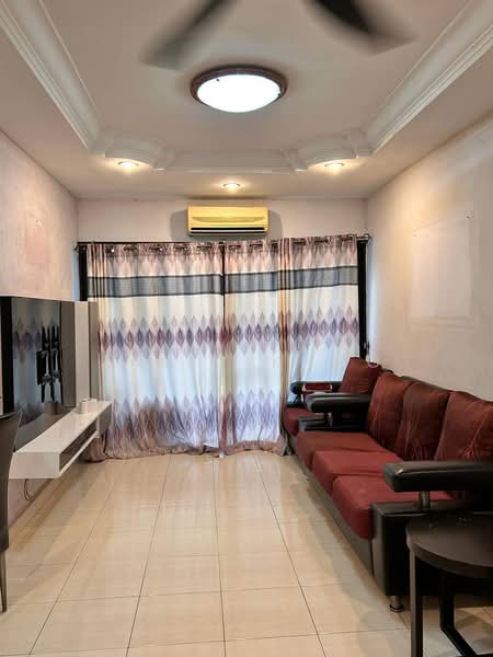 Kondominium untuk Disewa di Serina Bay - Sally Khoo - Living Room - PropertyGuru.com.my