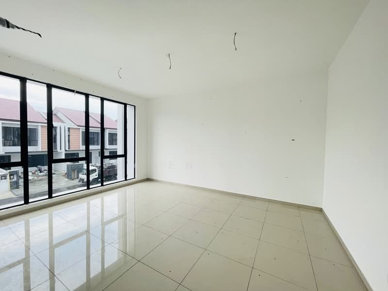Rumah Teres 2 Tingkat untuk Dijual di Taman Desa Tebrau (Tebrau) - Karen Yeo - PropertyGuru.com.my