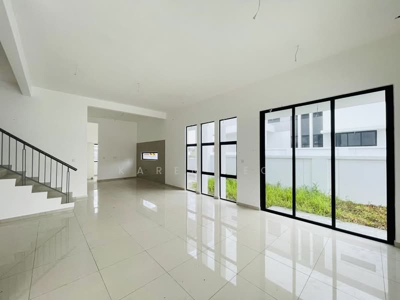 Rumah Teres 2 Tingkat untuk Dijual di Taman Desa Tebrau (Tebrau) - Karen Yeo - PropertyGuru.com.my