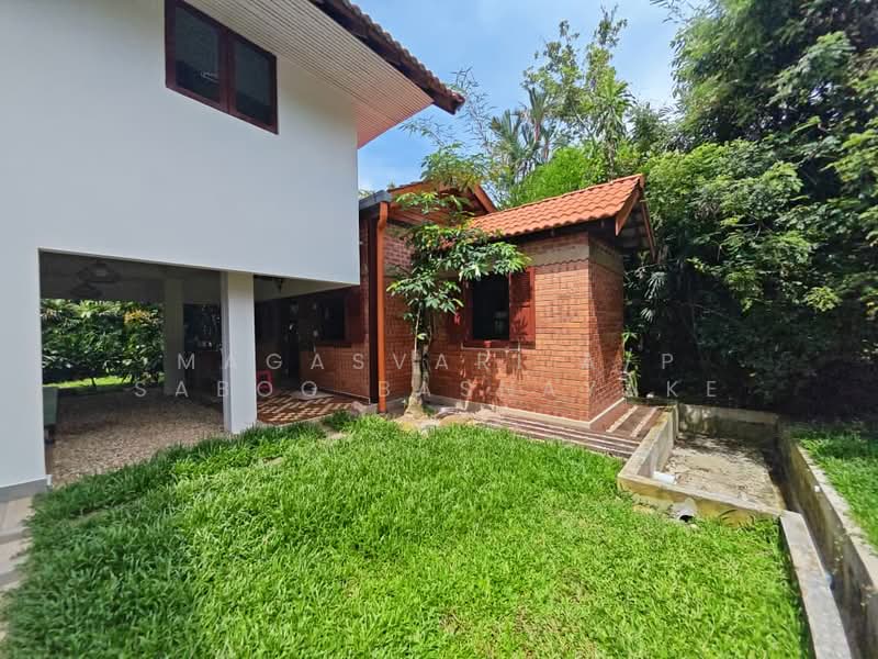 Rumah Banglo untuk Dijual di Seksyen 5 (Petaling Jaya) - Magasvari A/P Saboo Basnayake - Exterior - PropertyGuru.com.my