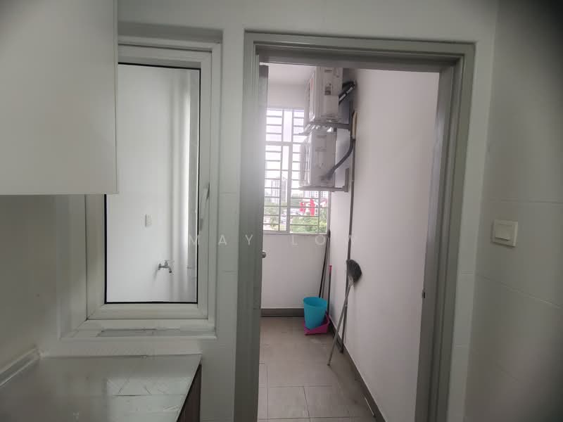 Servis Apartment untuk Dijual di Seasons Amara Larkin - May Low - Kitchen, Season Larkin, near Ciq - PropertyGuru.com.my