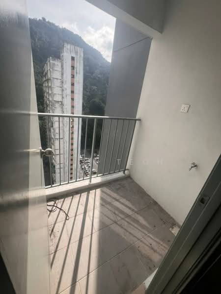 Servis Apartment untuk Disewa di The Stone - Vick Teoh - Balcony - PropertyGuru.com.my
