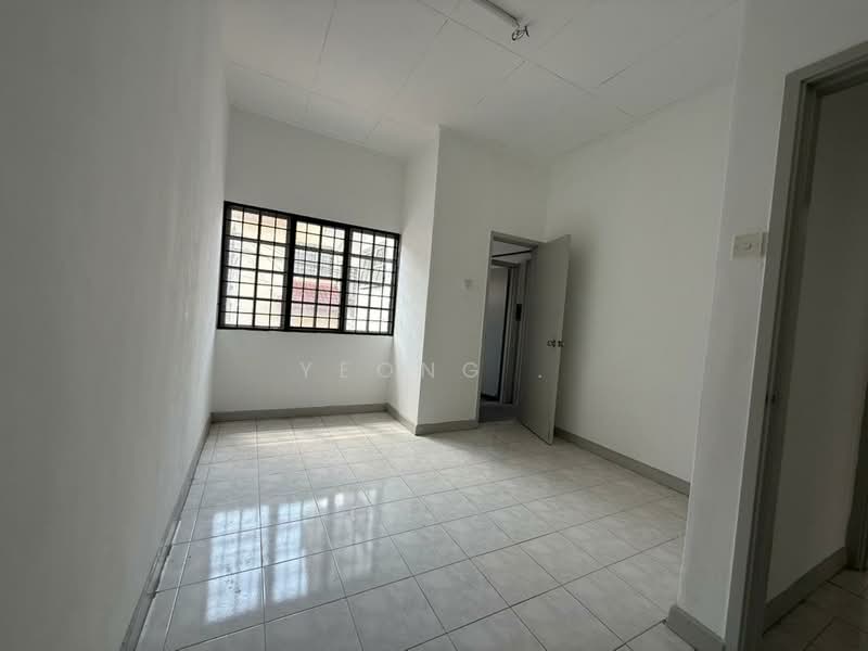 Rumah Teres 2 Tingkat untuk Dijual di Bandar Bukit Puchong (Puchong) - Yeong . - Interior - PropertyGuru.com.my