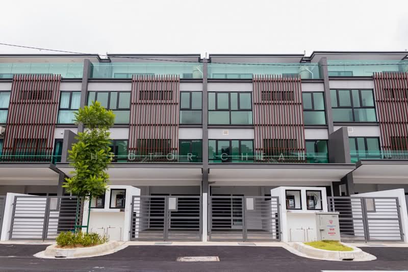 Townhouse for Sale in Gombak (Selangor) - Hector Cheah - Exterior - PropertyGuru.com.my