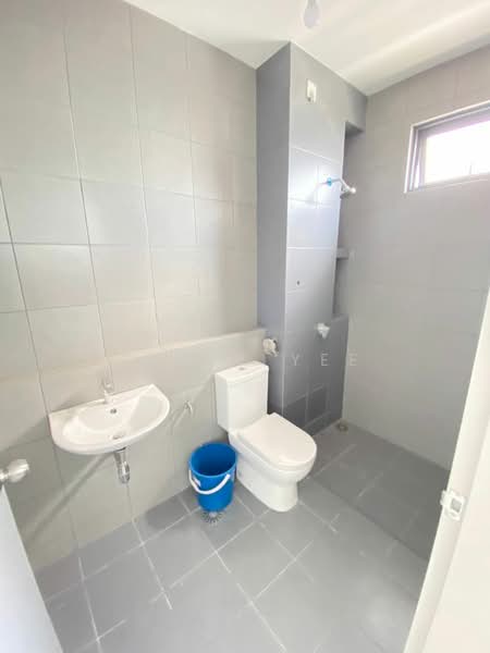 Rumah Teres 2.5 Tingkat untuk Dijual di Jade Hills (Kajang) - Terry Yee - Bathroom - PropertyGuru.com.my