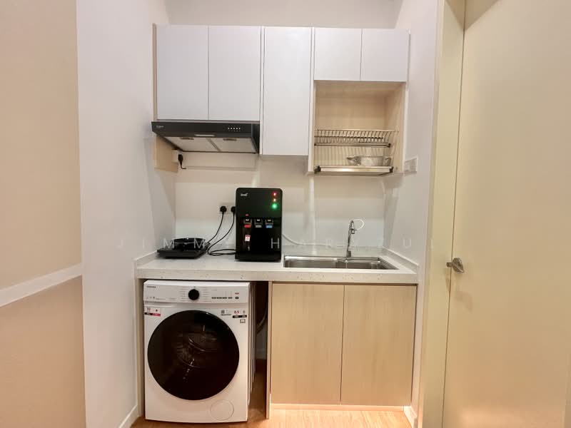 Condominium for Rent at Waltz Residences - Jimmy Haryzul - Kitchen - PropertyGuru.com.my