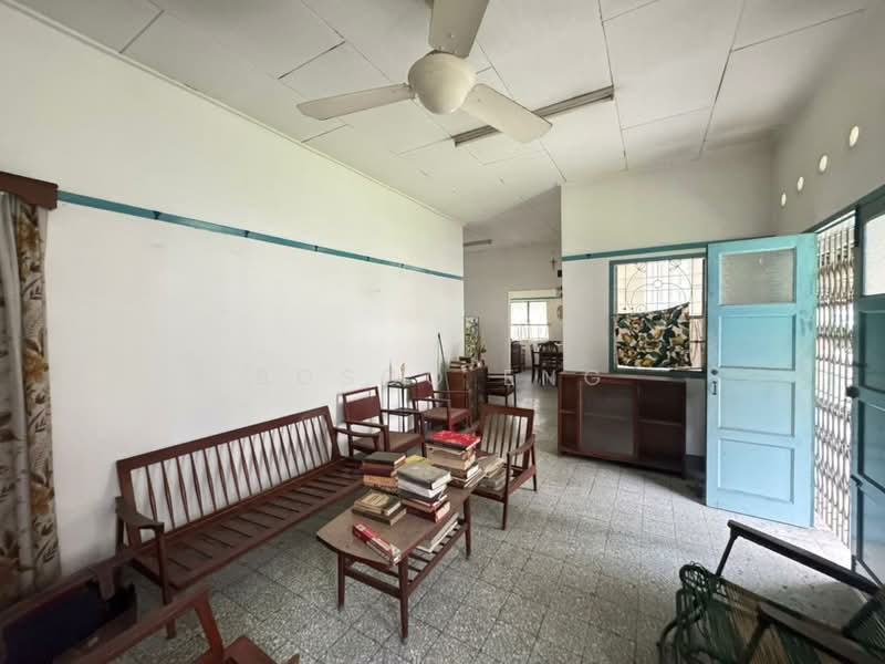 Bungalow for Sale in Taman Kolam Air (Johor Bahru) - Bosco Eng - Living Room - PropertyGuru.com.my