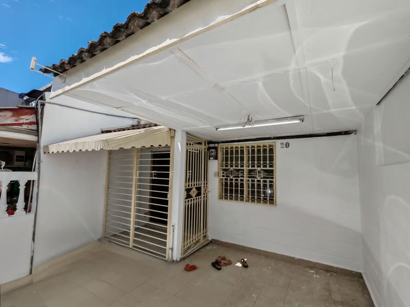 2-storey Terraced House for Rent in Ampang (Kuala Lumpur) - Jeff Beh - Exterior - PropertyGuru.com.my