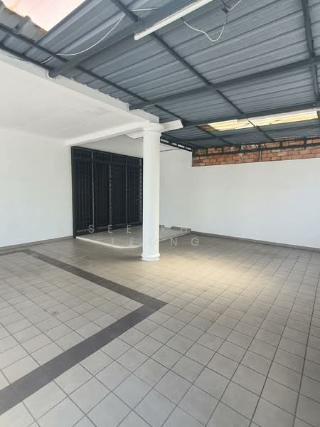 Rumah Berkembar untuk Disewa di Taman Assam Kumbang (Taiping) - See Khei Leong - Entrance - PropertyGuru.com.my
