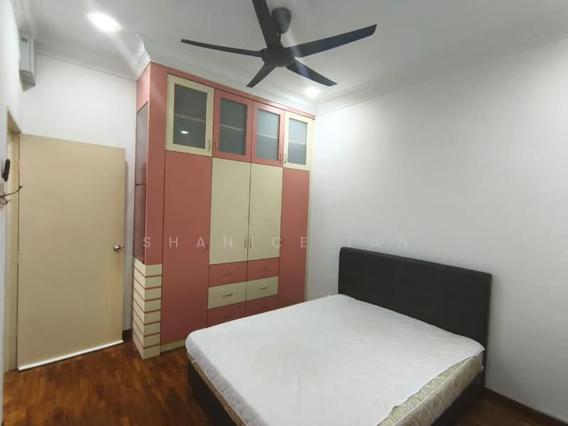 2.5-storey Terraced House for Sale in Taman Sutera Utama (Skudai) - Shanice Tan - Bedroom - PropertyGuru.com.my