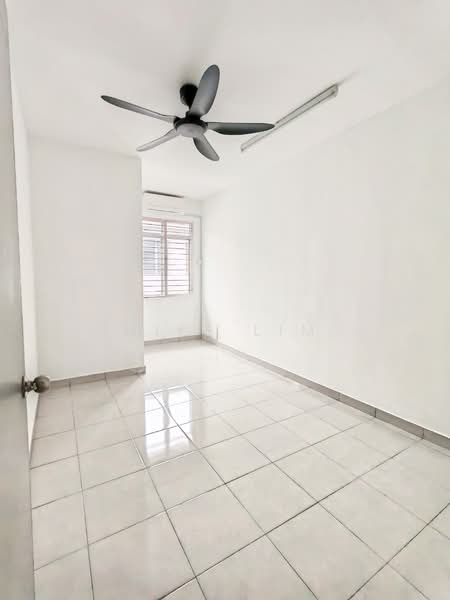 Rumah Teres 2 Tingkat untuk Dijual di Bandar Tasik Kesuma (Beranang) - Mike Lim - Interior - PropertyGuru.com.my