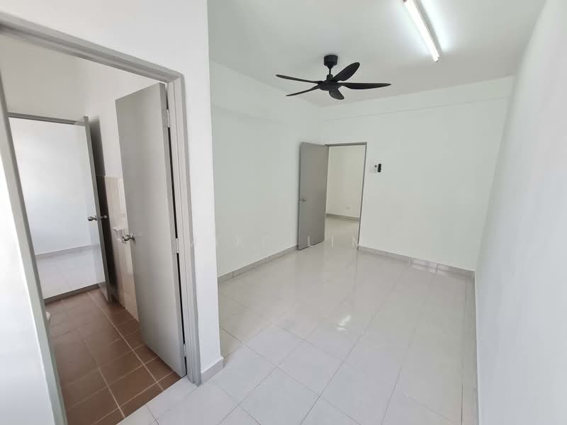 Rumah Teres 2 Tingkat untuk Dijual di Bandar Tasik Kesuma (Beranang) - Mike Lim - Interior - PropertyGuru.com.my