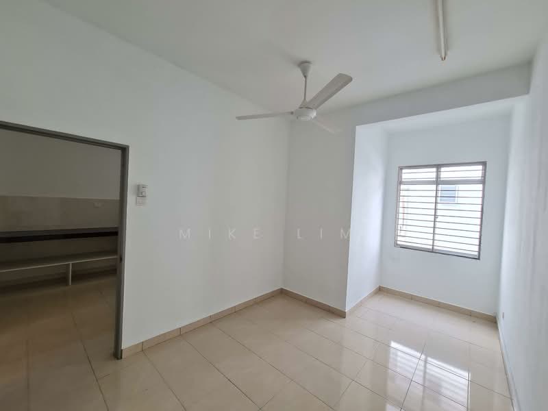 Rumah Teres 2 Tingkat untuk Dijual di Bandar Tasik Kesuma (Beranang) - Mike Lim - Interior - PropertyGuru.com.my