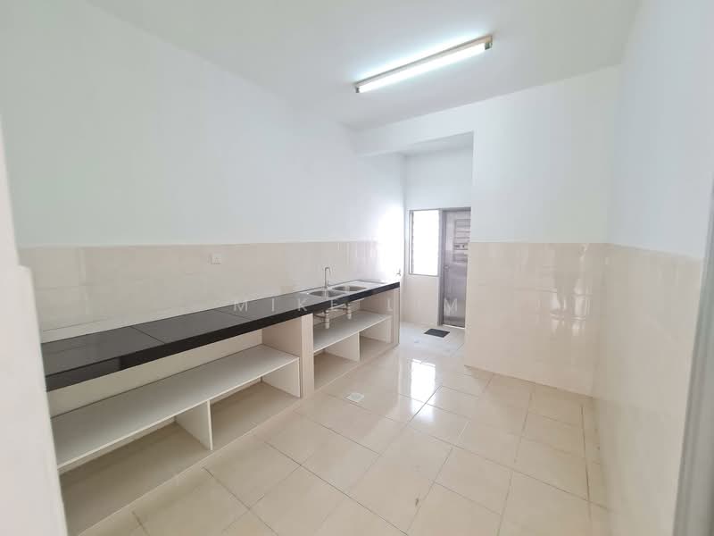 Rumah Teres 2 Tingkat untuk Dijual di Bandar Tasik Kesuma (Beranang) - Mike Lim - Kitchen - PropertyGuru.com.my