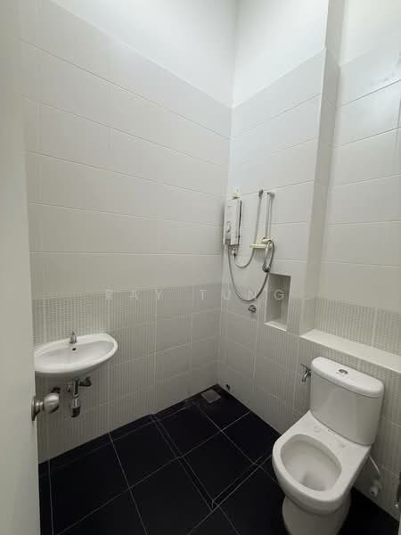 Terraced House for Sale in Kota Masai (Pasir Gudang) - Ray Tung - Bathroom - PropertyGuru.com.my