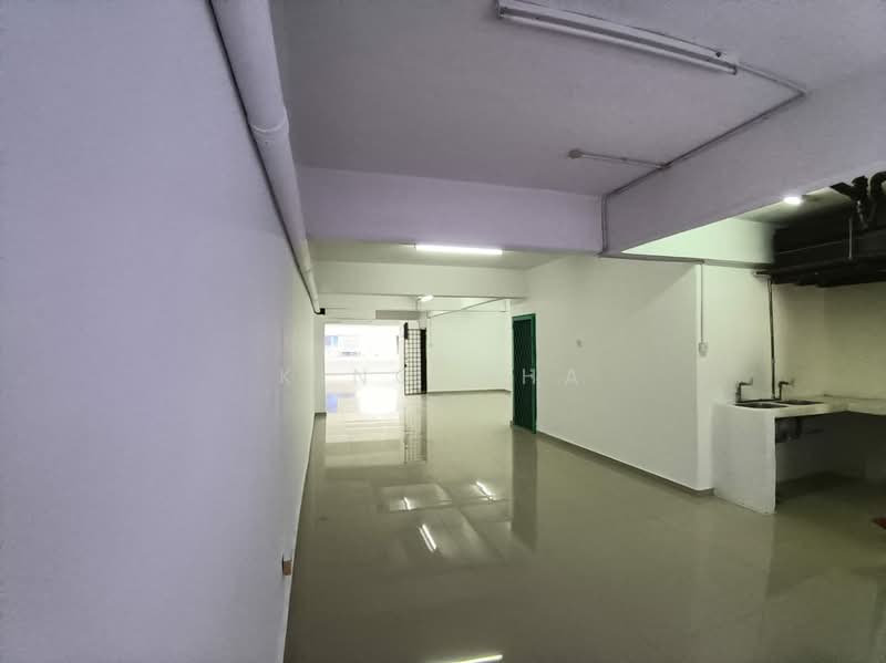 Shop for Rent in Ulu Kelang (Kuala Lumpur) - King Wha - Interior - PropertyGuru.com.my