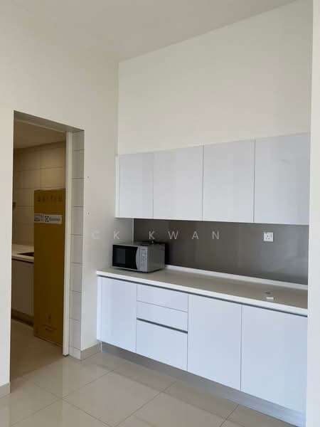 Servis Apartment untuk Disewa di The Park Sky Residence - CK Kwan - Kitchen - PropertyGuru.com.my