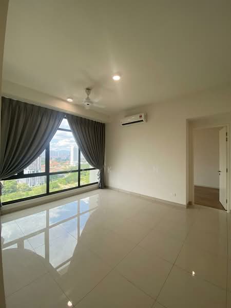 Servis Apartment untuk Disewa di The Park Sky Residence - CK Kwan - Living Room - PropertyGuru.com.my