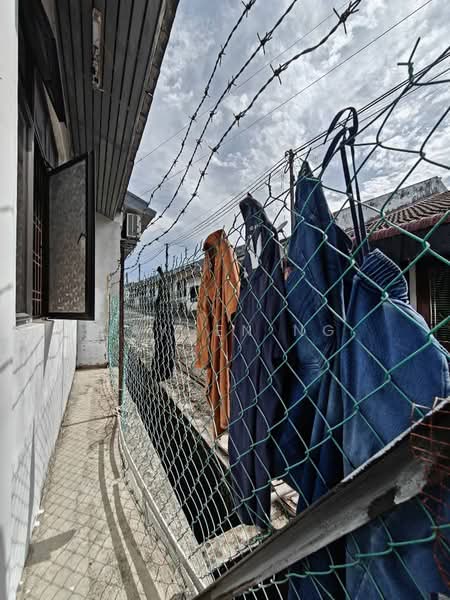 Rumah Teres 1 Tingkat untuk Dijual di Taman Daya (Johor Bahru) - Jayden Ng - Exterior - PropertyGuru.com.my