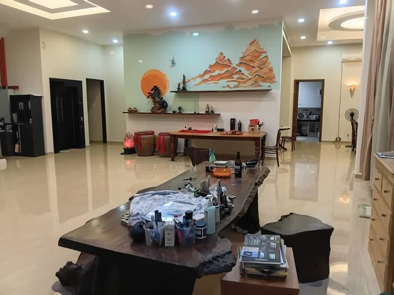 Bungalow for Sale in Rawang (Selangor) - Suefong Lim - Living Room - PropertyGuru.com.my