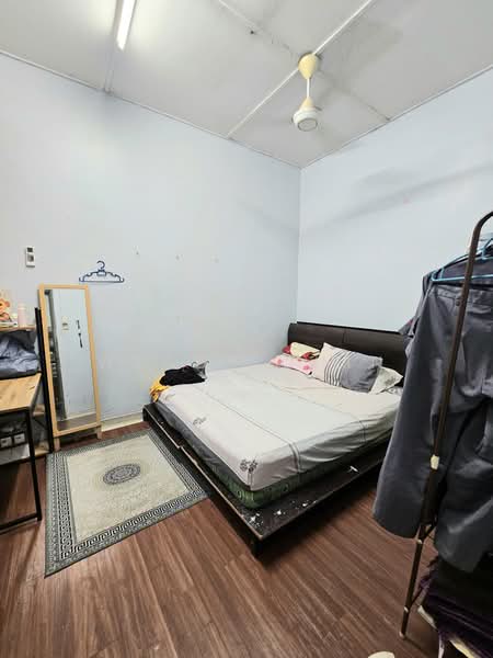 Rumah Teres 1 Tingkat untuk Dijual di Taman Puchong Intan (Puchong) - Wendy Chin - Bedroom - PropertyGuru.com.my