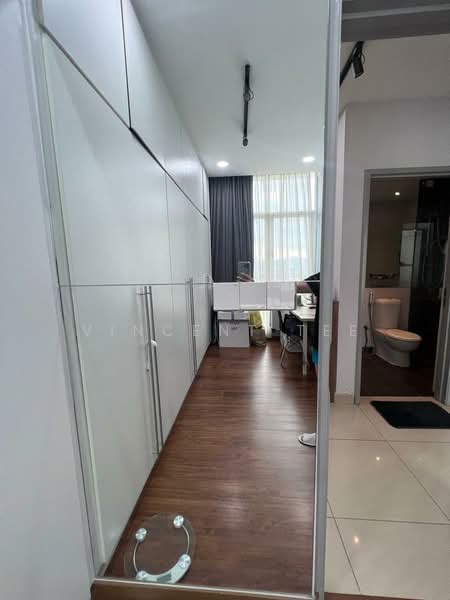 Condominium for Rent at Boulevard Serviced Apartment - Vincent Tee - Interior - PropertyGuru.com.my