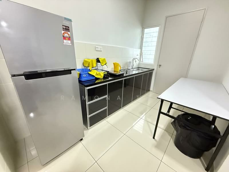 Service Residence for Rent at Parkland Residence - Ramona Tan - Kitchen - PropertyGuru.com.my