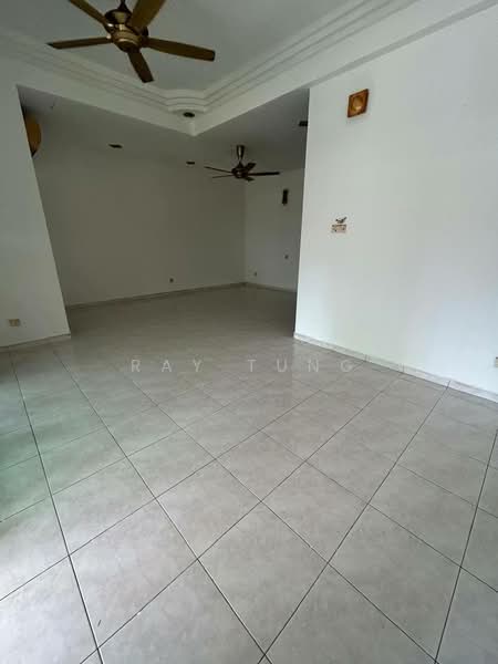 Rumah Teres 2 Tingkat untuk Dijual di Taman Daya (Johor Bahru) - Ray Tung - Living Room - PropertyGuru.com.my