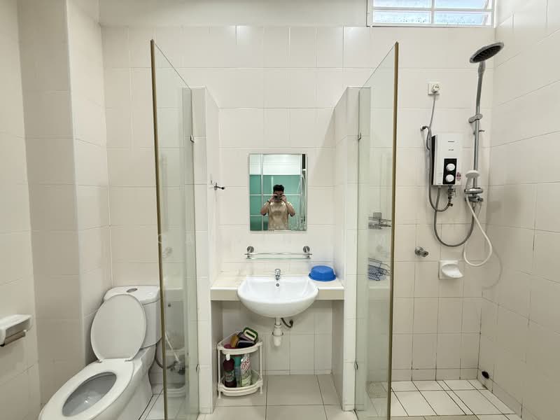 2-storey Terraced House for Rent in Setia Impian (Setia Alam) - Calvin Lim - Bathroom - PropertyGuru.com.my