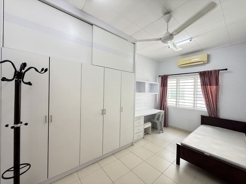 2-storey Terraced House for Rent in Setia Impian (Setia Alam) - Calvin Lim - Bedroom - PropertyGuru.com.my