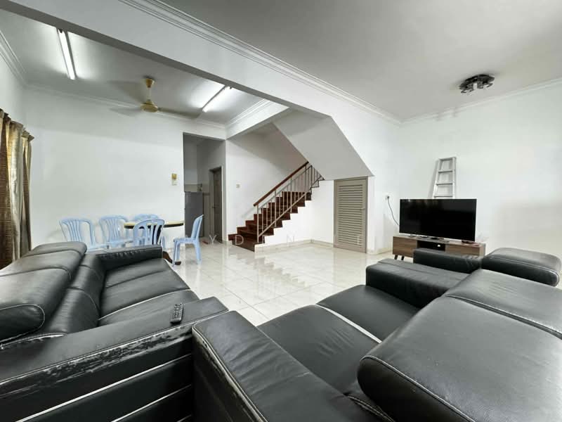 Rumah Teres 2 Tingkat untuk Dijual di Bandar Puteri Puchong (Puchong) - Jayden Lee - Living Room - PropertyGuru.com.my