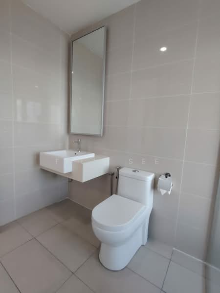 Service Residence for Sale at KL Gateway Residences - Felis See - Bathroom - PropertyGuru.com.my