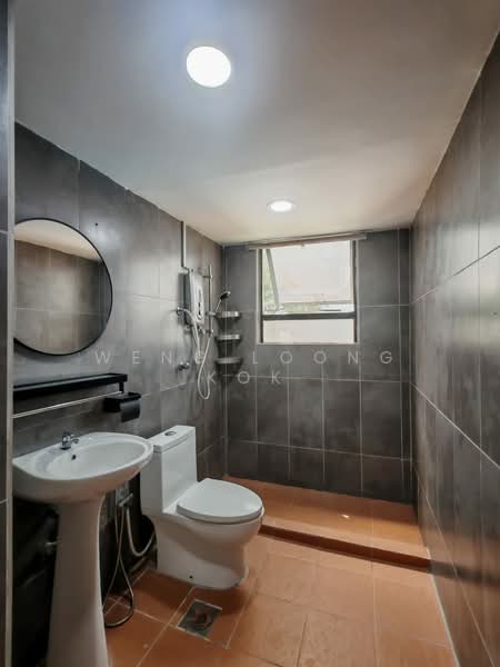 Condominium for Rent at Mont Kiara Pines - Weng Loong Kok - Bathroom - PropertyGuru.com.my